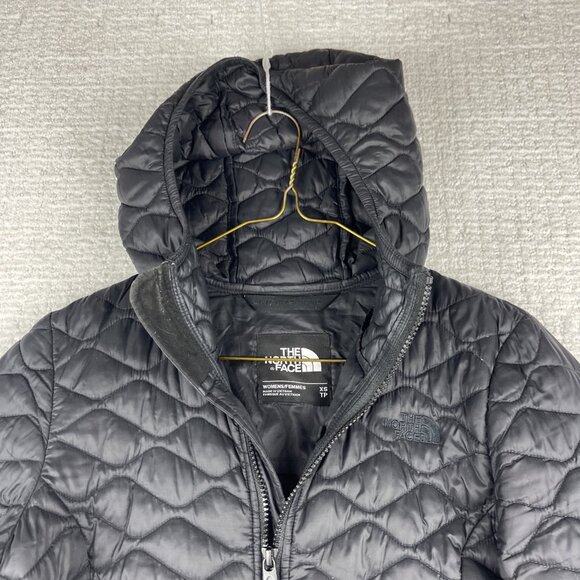 The North Face Women's ThermoBall Insulated Hooded Parka II  Black Size XS - Picture 6 of 16